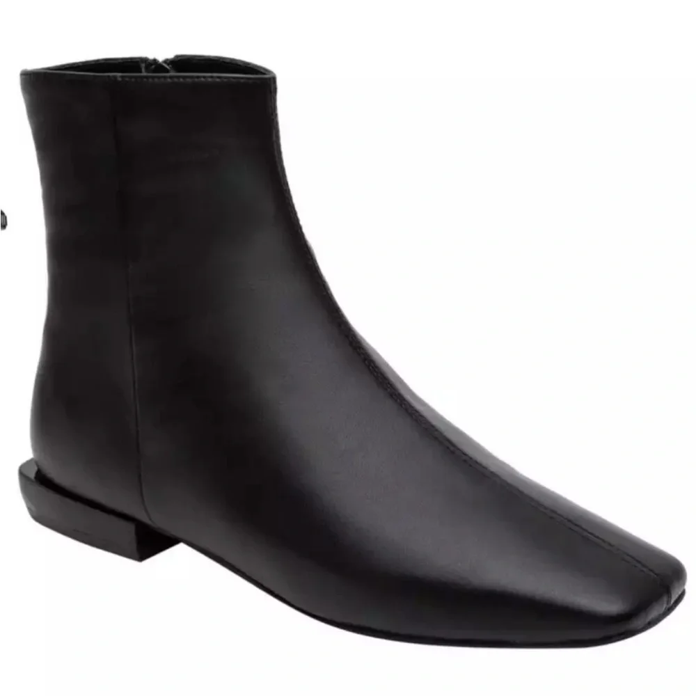 NEW Paolo Linea Boot Ankle Black Modern Square Toe and Heel 4 M
